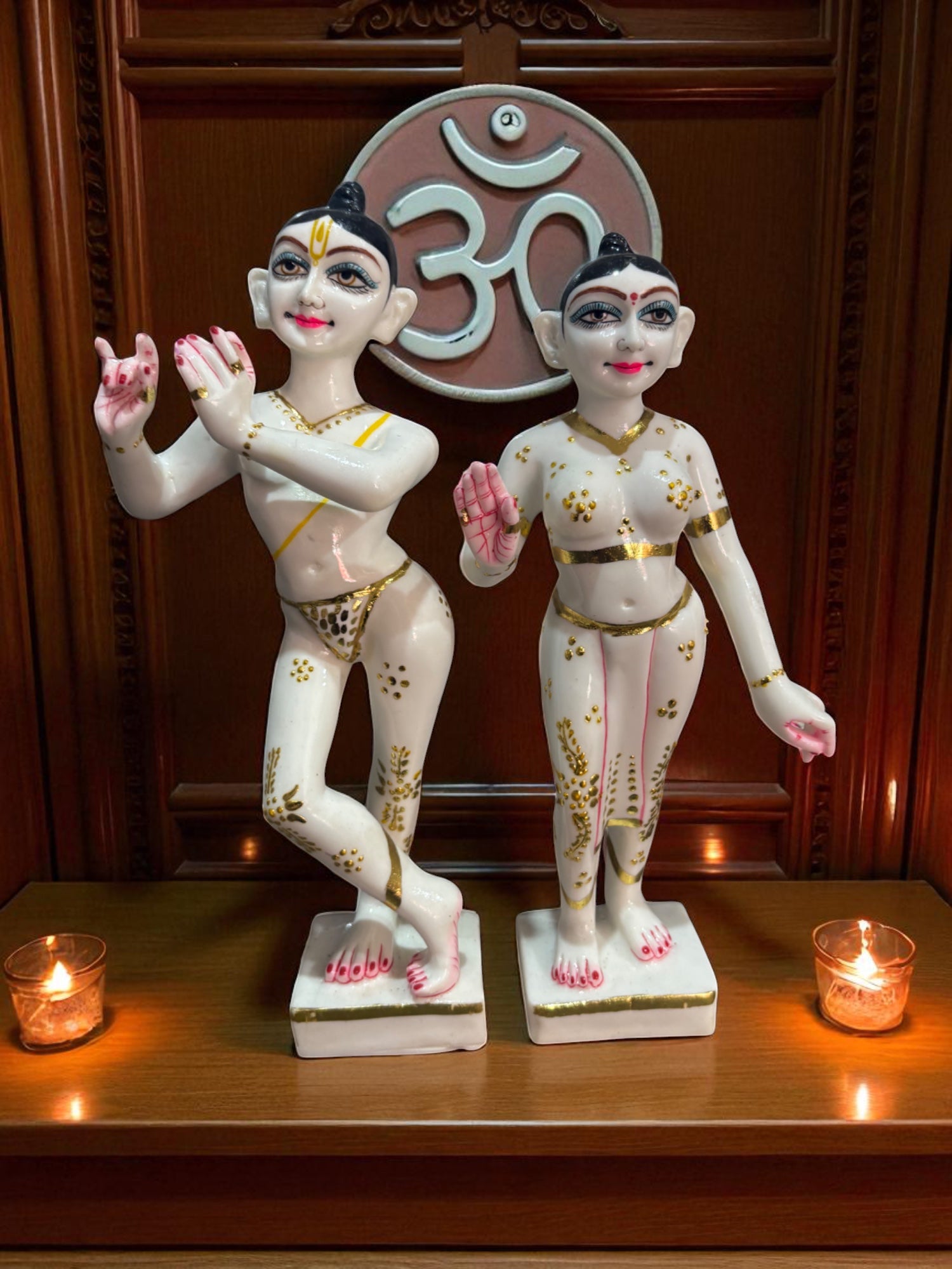 ISKCON Radha Krishna  '12 Inch' (Pure Marble)