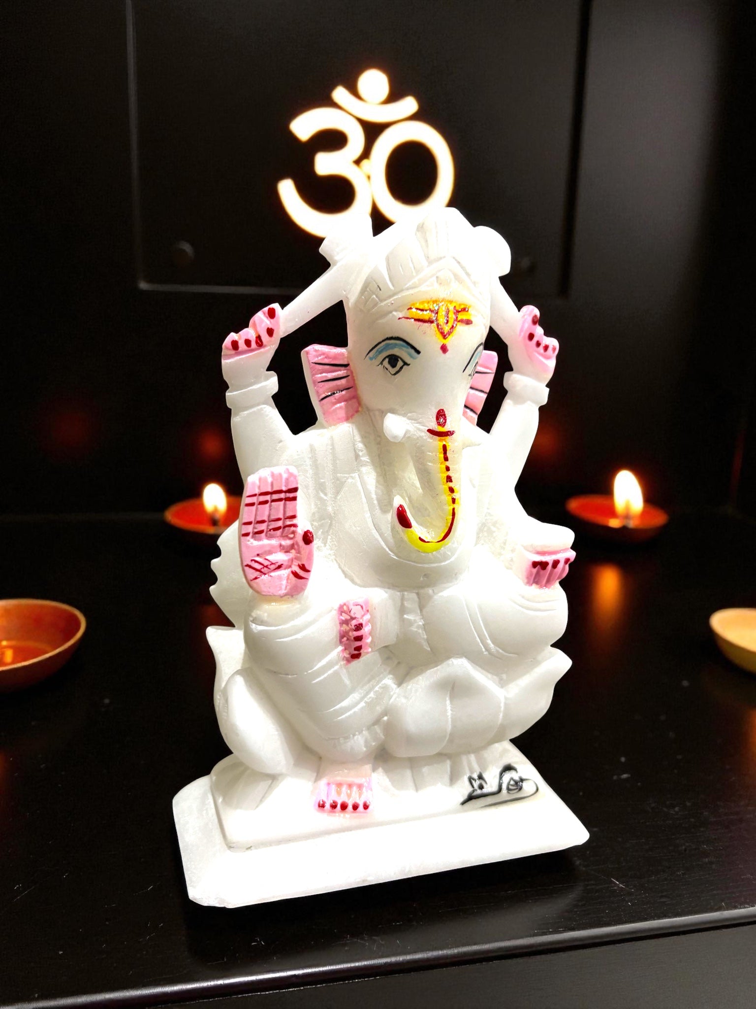 Lord Ganesha '6-Inch' (Pure Marble)