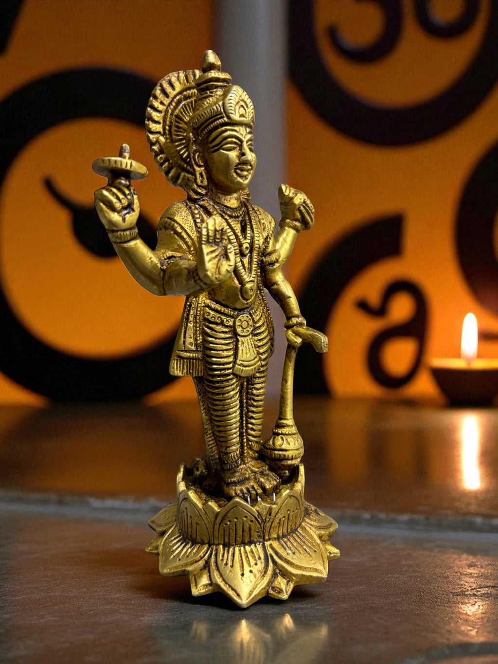 Lord Vishu '7 Inch' (Pure Brass)