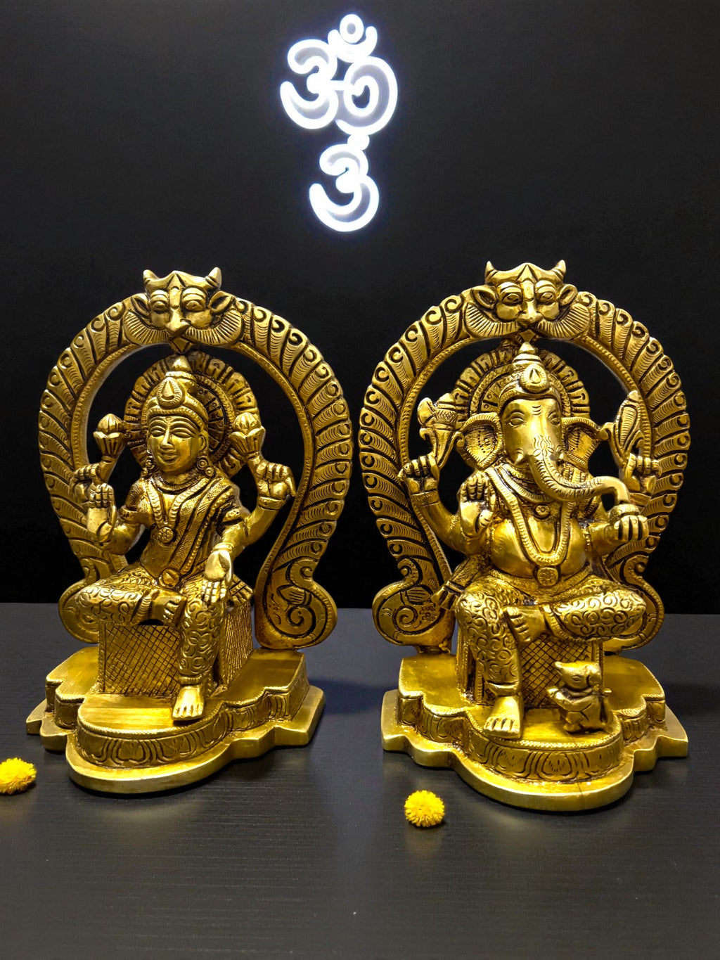 Lakshmi Ganesh '7 Inch' (Pure Brass)