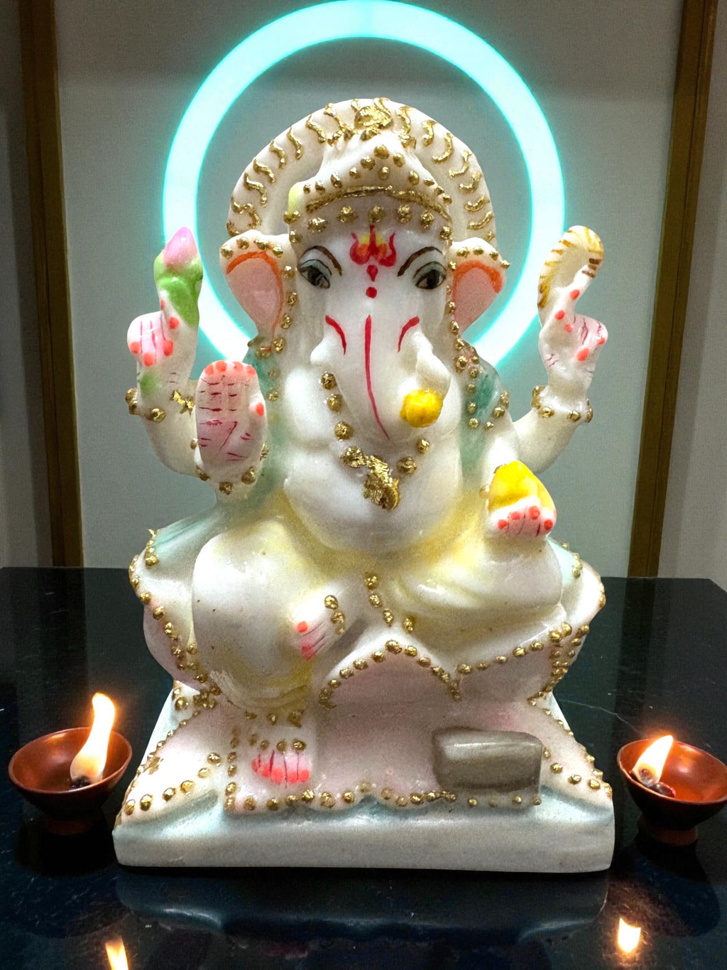 Lord Ganesh '4 Inch' (Pure Marble)