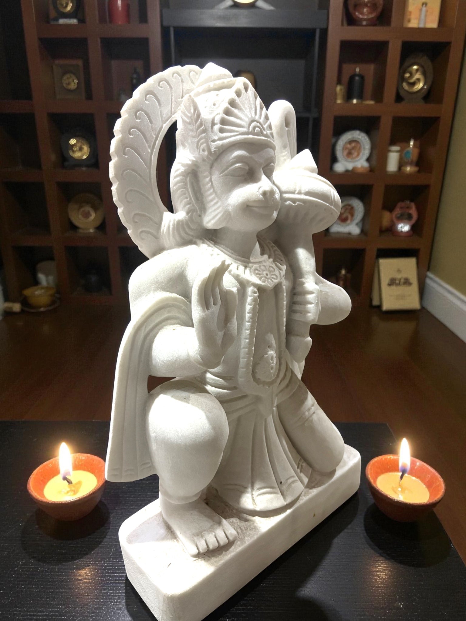 Hanuman Unpainted '12 Inch' ( Pure Marble)